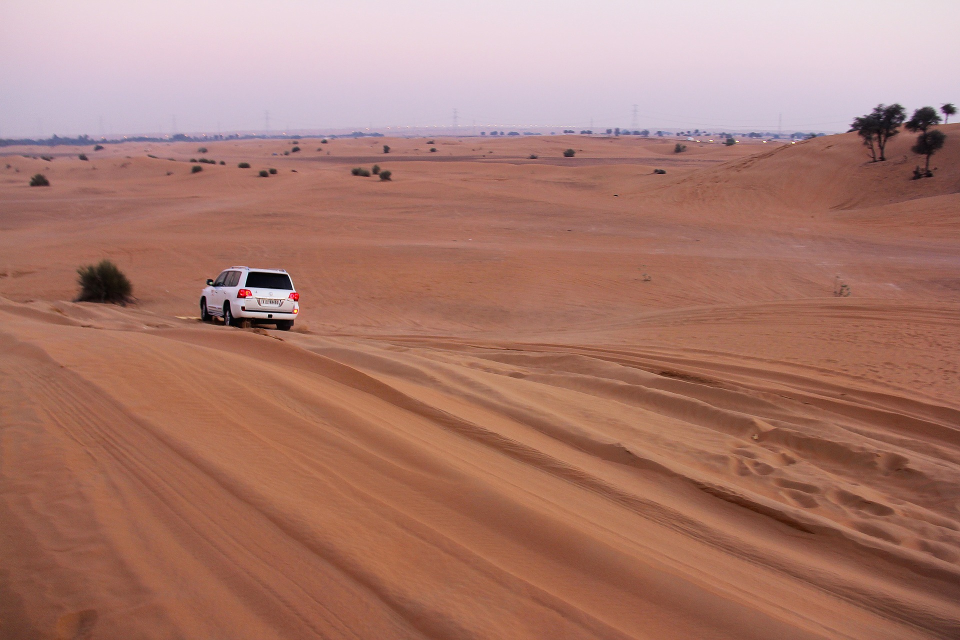 adventure-3162600_1920
